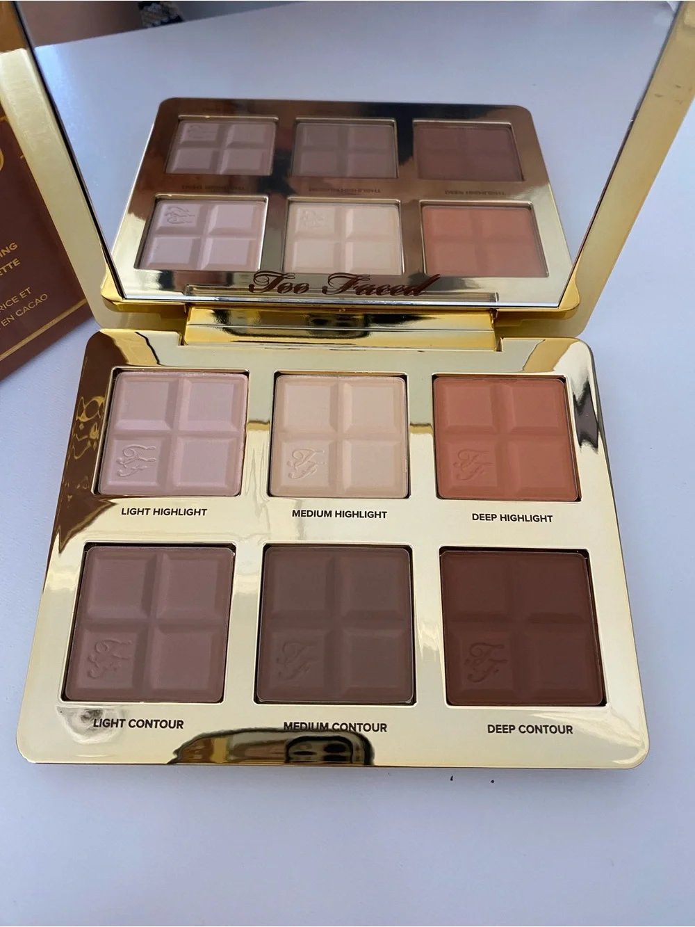 Too Faced Cocoa Contour Palette - NWT